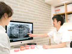 マウスピース型カスタムメイド矯正歯科装置（インビザライン）治療の流れ